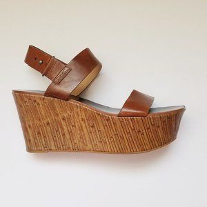 Vera Wang Lavender Label "Taryn" Wedge Sandals